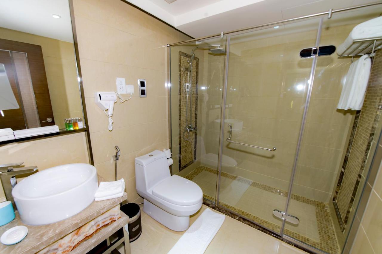 Braira Al Olaya Hotel Riade Quarto foto